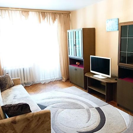 Уютная, Благоустроенная 2-Комнатная Квартира, Wifi Apartament Bobrujsk Zewnętrze zdjęcie